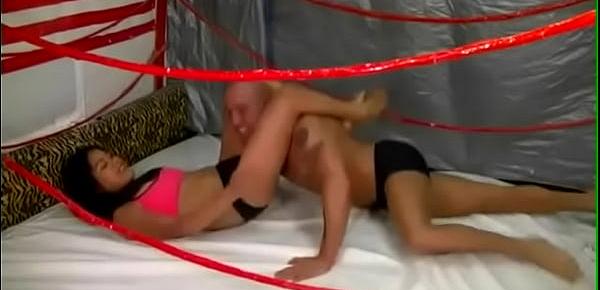  UIWP ENTERTAINMENT man vs women matches wrestling boxing belly punching